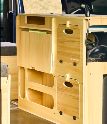 Meuble cuisine pour van et fourgon aménagé – module cuisine intérieur avec rangement